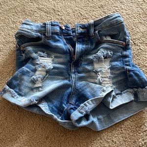 ariya ripped jean shorts